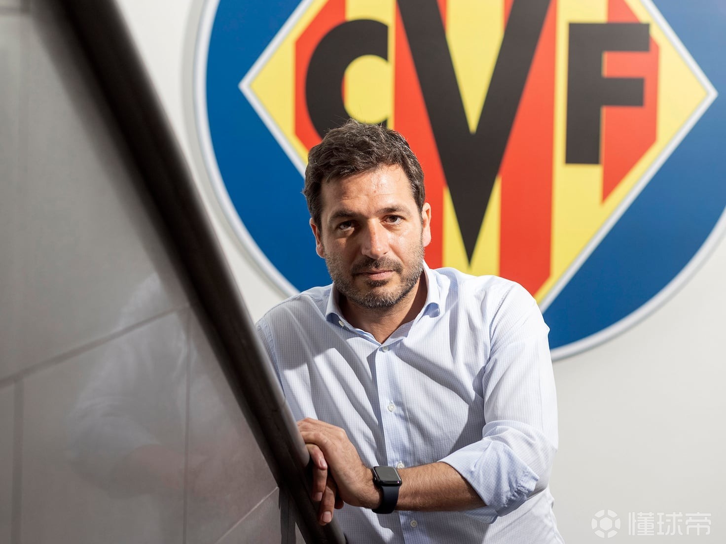 包含今晚体能课后，比利亚雷亚尔调整名单备战荷甲，球迷炸锅，控场能力受关注的词条