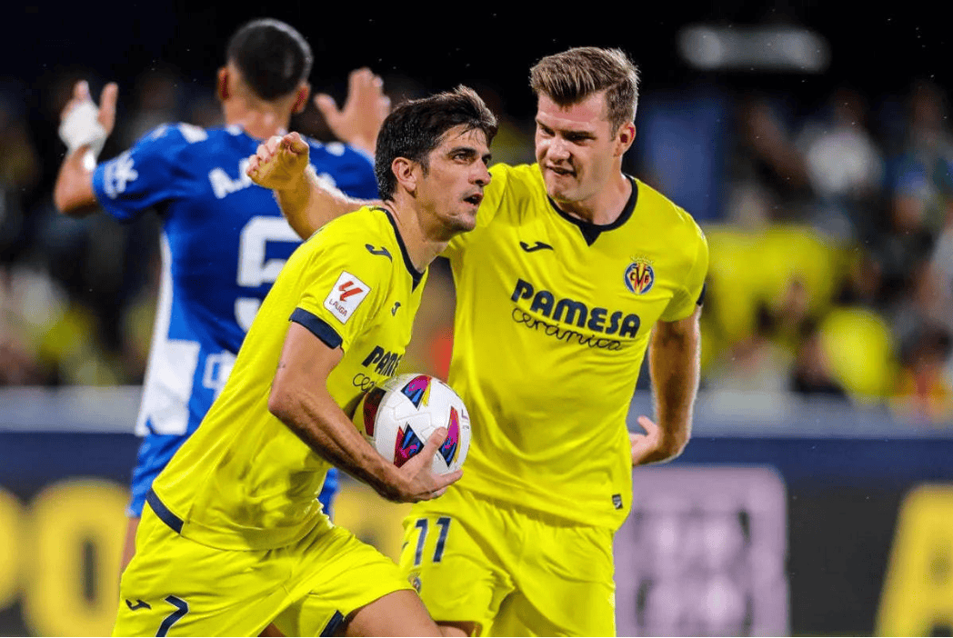 包含今晚体能课后，比利亚雷亚尔调整名单备战荷甲，球迷炸锅，控场能力受关注的词条