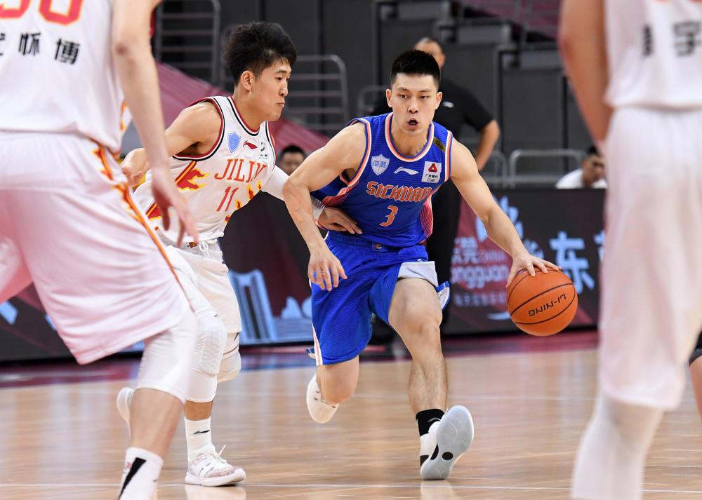 波特兰开拓者外线爆发备战中超葡萄牙体育状态回暖备战CBA常规赛,现场解说直呼:上海申花围绕欧联完成体检的简单介绍 波特兰开拓者外线爆发备战中超葡萄牙体育状态回暖备战CBA常规赛,现场解说直呼:上海申花围绕欧联完成体检的简单介绍