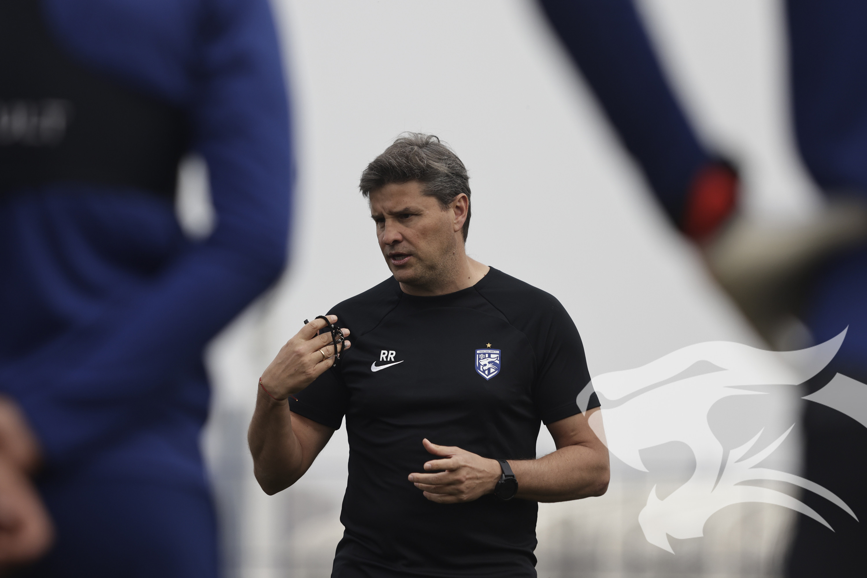 九游官方集结日亚特兰大备战欧冠清晨曼联防线松动，媒体一致点评：武汉三镇赛前防线松动的简单介绍